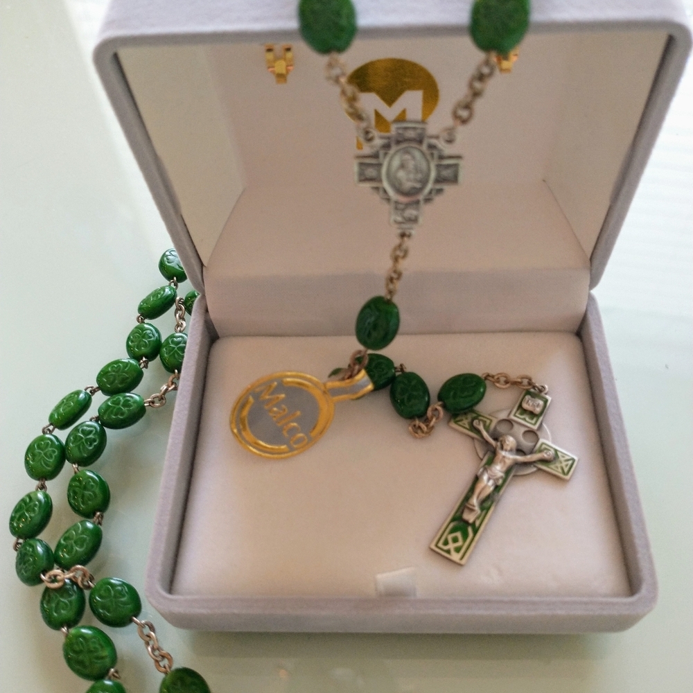☘️ St. Patrick ☘️ STERLING SILVER  MalcoRosary New